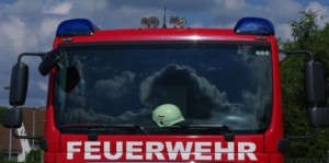 Schriftzug_Feuerwehr.jpg..16289627